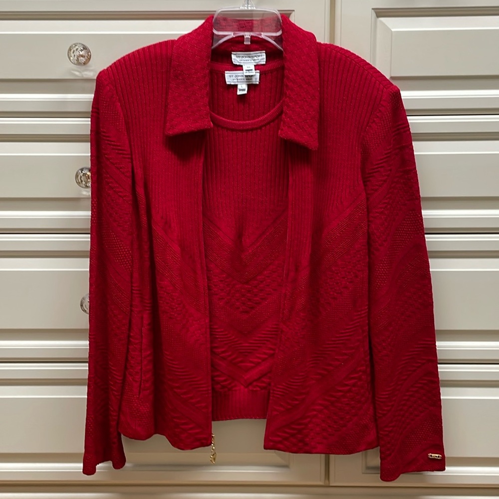 St. John Sport knitwear set